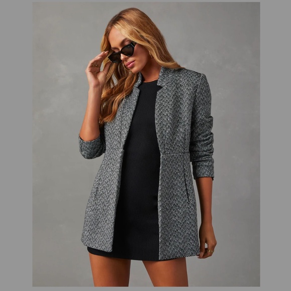 Tayshia  Pocketed Coat from Vici - Picture 1 of 5